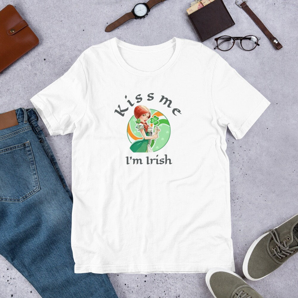 Kiss me I'm Irish shirt, St. Patricks Day shirt, Funny womans shirt, Funny woman's gift, Irish shirt